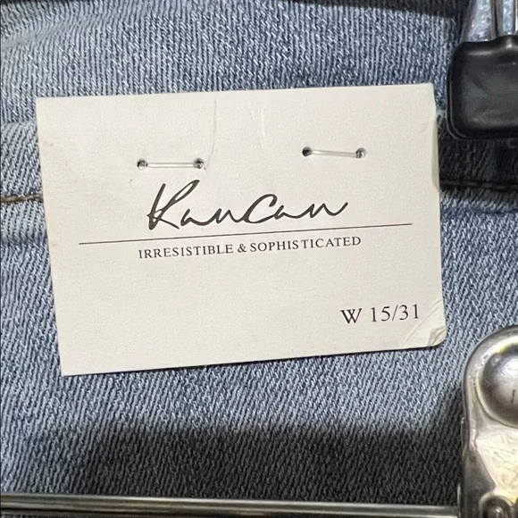 NWT KanCan Women's Skinny Jeans in Distressed Blue - Picture 5 of 5